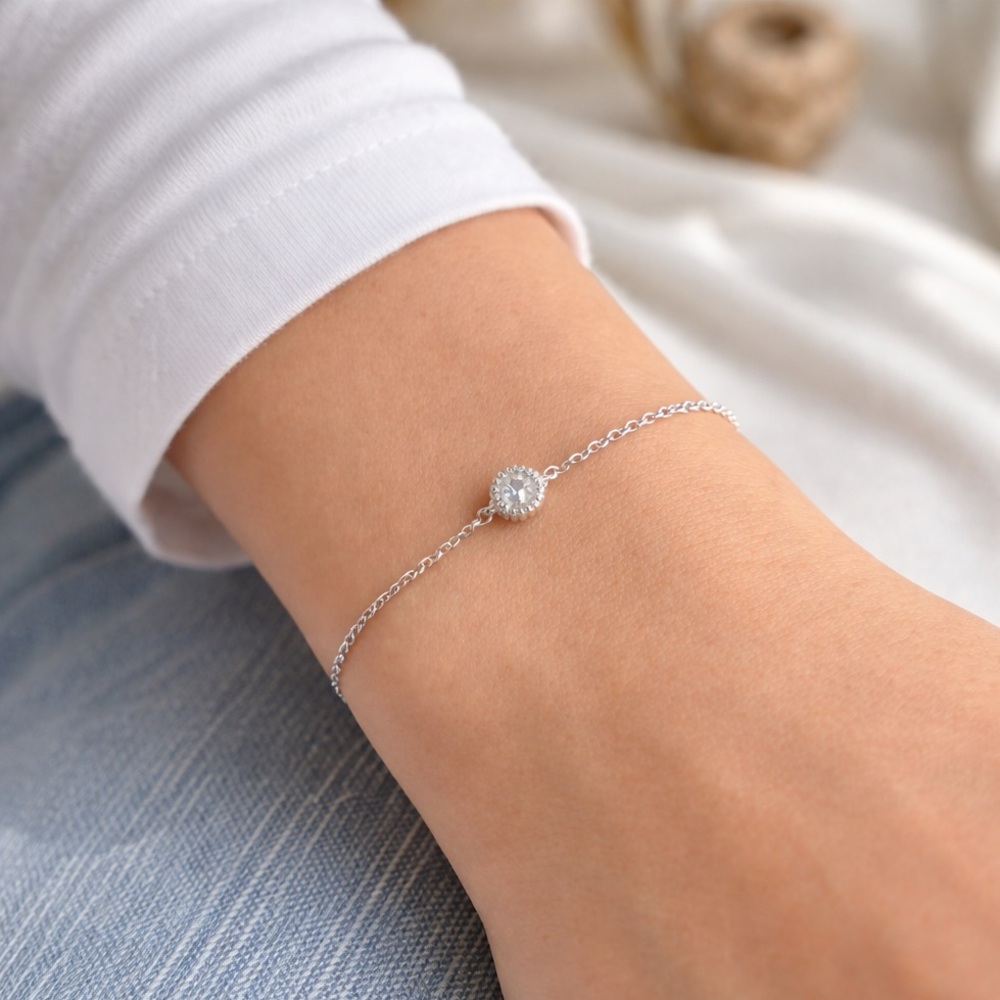 925 Sterling Silver Rhodium-Plated Bracelet Zirconia Pendant New in Packaging